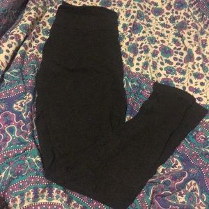 Dark grey leggings